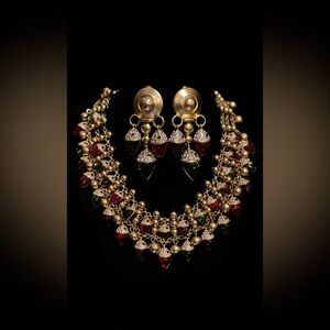 #11 Catwalk Jon Necklace & Earrings Set